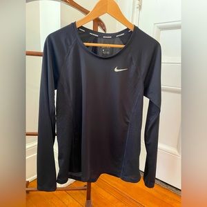 Nike womens dri-fit running size L